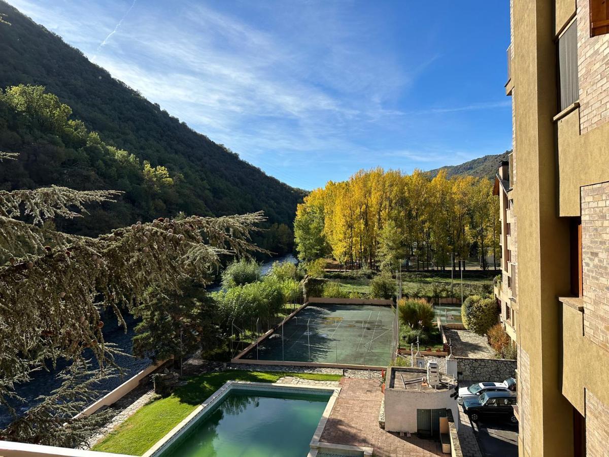 Apartament Rialp Amb Vistes Al Riu Noguera Pallaresa Екстериор снимка
