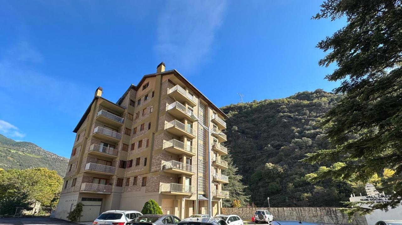Apartament Rialp Amb Vistes Al Riu Noguera Pallaresa Екстериор снимка